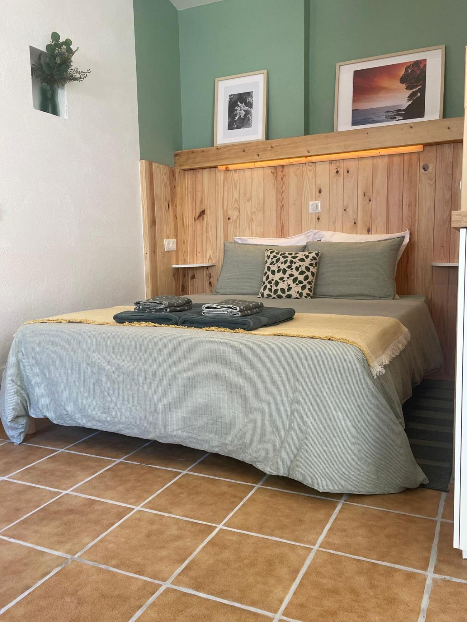 Cosy Studio - Place Du Figuier Борм-ле-Мімоза Екстер'єр фото